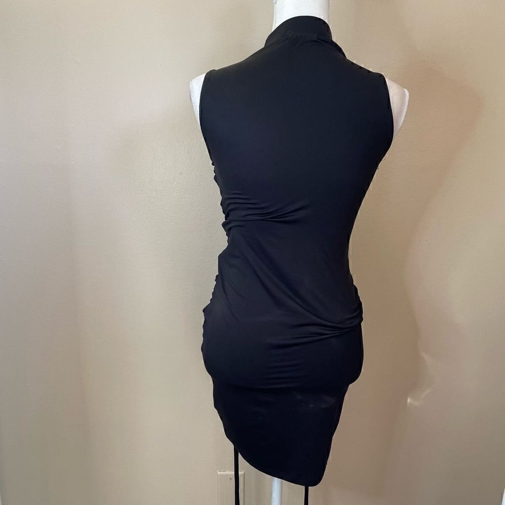 Heart N Hips| Small| Rouched| Bodycon| Mini| Has lots of stretch - Picture 11 of 14